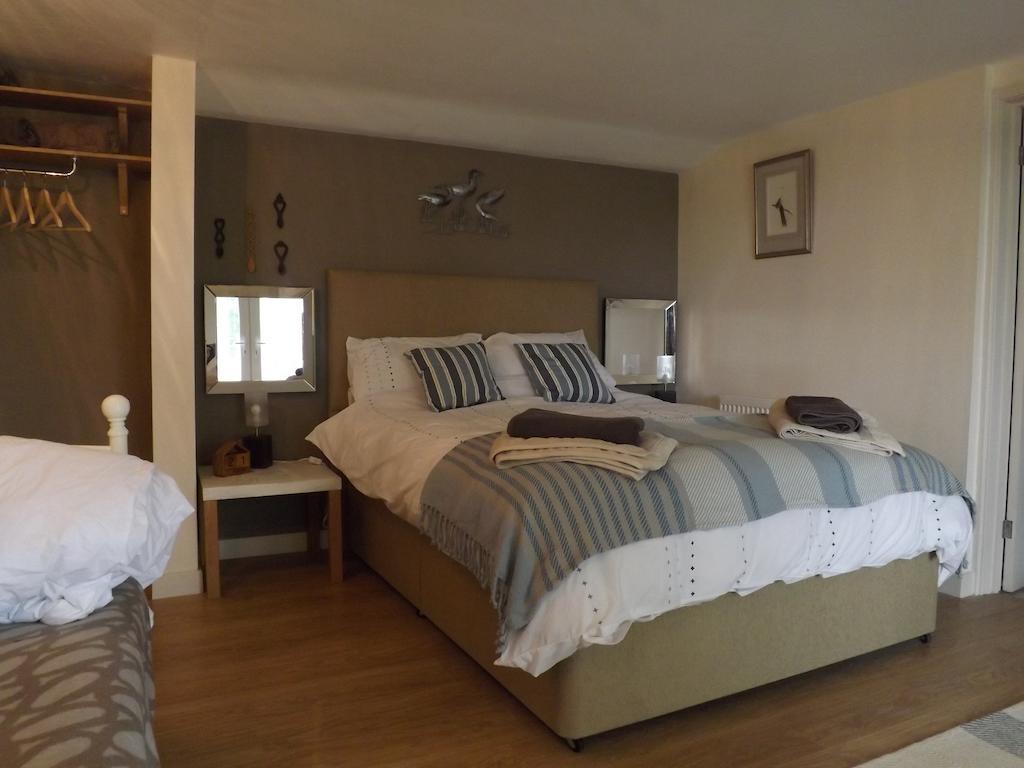 The Swallows Guest House 뉴키 객실 사진